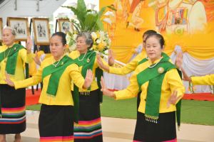พระบาทสมเด็จพระเจ้าอยู่หัว ทรงพระกรุณาโปรดเกล้าฯ ให้ผู้แทนพระองค์เชิญหนังสือ ธรรมนาวา “วัง” และน้ำปานะพระราชทานถวายแด่พระสงฆ์และพุทธศาสนิกชนในพื้นที่อำเภอเมืองลพบุรี จังหวัดลพบุรี 