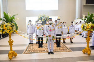 พระบาทสมเด็จพระเจ้าอยู่หัว ทรงพระกรุณาโปรดเกล้าฯ ให้ผู้แทนพระองค์เชิญหนังสือ ธรรมนาวา “วัง” และน้ำปานะพระราชทานถวายแด่พระสงฆ์และพุทธศาสนิกชนในพื้นที่อำเภอเมืองลพบุรี จังหวัดลพบุรี 
