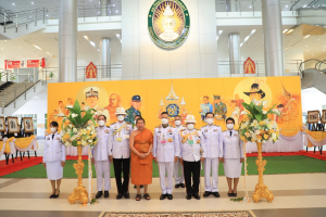 พระบาทสมเด็จพระเจ้าอยู่หัว ทรงพระกรุณาโปรดเกล้าฯ ให้ผู้แทนพระองค์เชิญหนังสือ ธรรมนาวา “วัง” และน้ำปานะพระราชทานถวายแด่พระสงฆ์และพุทธศาสนิกชนในพื้นที่อำเภอเมืองลพบุรี จังหวัดลพบุรี 