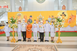พระบาทสมเด็จพระเจ้าอยู่หัว ทรงพระกรุณาโปรดเกล้าฯ ให้ผู้แทนพระองค์เชิญหนังสือ ธรรมนาวา “วัง” และน้ำปานะพระราชทานถวายแด่พระสงฆ์และพุทธศาสนิกชนในพื้นที่อำเภอเมืองลพบุรี จังหวัดลพบุรี 