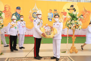 พระบาทสมเด็จพระเจ้าอยู่หัว ทรงพระกรุณาโปรดเกล้าฯ ให้ผู้แทนพระองค์เชิญหนังสือ ธรรมนาวา “วัง” และน้ำปานะพระราชทานถวายแด่พระสงฆ์และพุทธศาสนิกชนในพื้นที่อำเภอเมืองลพบุรี จังหวัดลพบุรี 