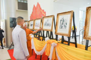 พระบาทสมเด็จพระเจ้าอยู่หัว ทรงพระกรุณาโปรดเกล้าฯ ให้ผู้แทนพระองค์เชิญหนังสือ ธรรมนาวา “วัง” และน้ำปานะพระราชทานถวายแด่พระสงฆ์และพุทธศาสนิกชนในพื้นที่อำเภอเมืองลพบุรี จังหวัดลพบุรี 