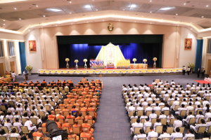 พระบาทสมเด็จพระเจ้าอยู่หัว ทรงพระกรุณาโปรดเกล้าฯ ให้ผู้แทนพระองค์เชิญหนังสือ ธรรมนาวา “วัง” และน้ำปานะพระราชทานถวายแด่พระสงฆ์และพุทธศาสนิกชนในพื้นที่อำเภอเมืองลพบุรี จังหวัดลพบุรี 