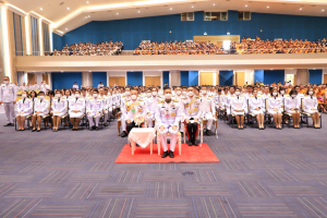 พระบาทสมเด็จพระเจ้าอยู่หัว ทรงพระกรุณาโปรดเกล้าฯ ให้ผู้แทนพระองค์เชิญหนังสือ ธรรมนาวา “วัง” และน้ำปานะพระราชทานถวายแด่พระสงฆ์และพุทธศาสนิกชนในพื้นที่อำเภอเมืองลพบุรี จังหวัดลพบุรี 