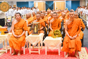 พระบาทสมเด็จพระเจ้าอยู่หัว ทรงพระกรุณาโปรดเกล้าฯ ให้ผู้แทนพระองค์เชิญหนังสือ ธรรมนาวา “วัง” และน้ำปานะพระราชทานถวายแด่พระสงฆ์และพุทธศาสนิกชนในพื้นที่อำเภอเมืองลพบุรี จังหวัดลพบุรี 