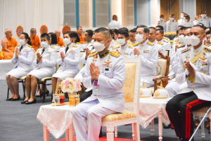 พระบาทสมเด็จพระเจ้าอยู่หัว ทรงพระกรุณาโปรดเกล้าฯ ให้ผู้แทนพระองค์เชิญหนังสือ ธรรมนาวา “วัง” และน้ำปานะพระราชทานถวายแด่พระสงฆ์และพุทธศาสนิกชนในพื้นที่อำเภอเมืองลพบุรี จังหวัดลพบุรี 