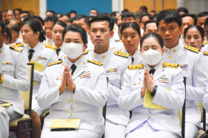 พระบาทสมเด็จพระเจ้าอยู่หัว ทรงพระกรุณาโปรดเกล้าฯ ให้ผู้แทนพระองค์เชิญหนังสือ ธรรมนาวา “วัง” และน้ำปานะพระราชทานถวายแด่พระสงฆ์และพุทธศาสนิกชนในพื้นที่อำเภอเมืองลพบุรี จังหวัดลพบุรี 