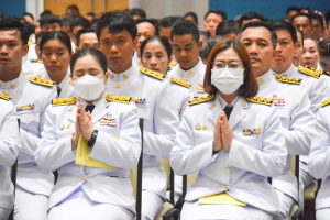 พระบาทสมเด็จพระเจ้าอยู่หัว ทรงพระกรุณาโปรดเกล้าฯ ให้ผู้แทนพระองค์เชิญหนังสือ ธรรมนาวา “วัง” และน้ำปานะพระราชทานถวายแด่พระสงฆ์และพุทธศาสนิกชนในพื้นที่อำเภอเมืองลพบุรี จังหวัดลพบุรี 