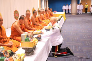 พระบาทสมเด็จพระเจ้าอยู่หัว ทรงพระกรุณาโปรดเกล้าฯ ให้ผู้แทนพระองค์เชิญหนังสือ ธรรมนาวา “วัง” และน้ำปานะพระราชทานถวายแด่พระสงฆ์และพุทธศาสนิกชนในพื้นที่อำเภอเมืองลพบุรี จังหวัดลพบุรี 
