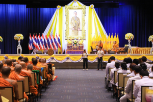 พระบาทสมเด็จพระเจ้าอยู่หัว ทรงพระกรุณาโปรดเกล้าฯ ให้ผู้แทนพระองค์เชิญหนังสือ ธรรมนาวา “วัง” และน้ำปานะพระราชทานถวายแด่พระสงฆ์และพุทธศาสนิกชนในพื้นที่อำเภอเมืองลพบุรี จังหวัดลพบุรี 