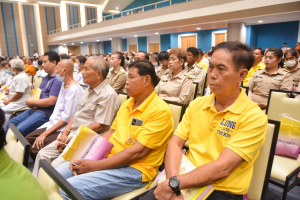 พระบาทสมเด็จพระเจ้าอยู่หัว ทรงพระกรุณาโปรดเกล้าฯ ให้ผู้แทนพระองค์เชิญหนังสือ ธรรมนาวา “วัง” และน้ำปานะพระราชทานถวายแด่พระสงฆ์และพุทธศาสนิกชนในพื้นที่อำเภอเมืองลพบุรี จังหวัดลพบุรี 