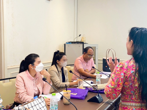 ศูนย์ภาษาจัดอบรมภาษาอังกฤษเพื่อการอาชีพสำหรับบุคคลทั่วไป