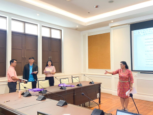 ศูนย์ภาษาจัดอบรมภาษาอังกฤษเพื่อการอาชีพสำหรับบุคคลทั่วไป