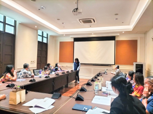 ศูนย์ภาษาจัดอบรมภาษาอังกฤษเพื่อการอาชีพสำหรับบุคคลทั่วไป