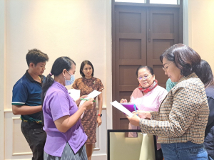ศูนย์ภาษาจัดอบรมภาษาอังกฤษเพื่อการอาชีพสำหรับบุคคลทั่วไป