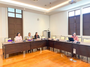 ศูนย์ภาษาจัดอบรมภาษาอังกฤษเพื่อการอาชีพสำหรับบุคคลทั่วไป