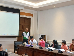 ศูนย์ภาษาจัดอบรมภาษาอังกฤษเพื่อการอาชีพสำหรับบุคคลทั่วไป