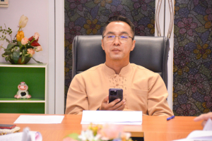 การประชุม คกก.ดำเนินงานการจัดทำแบบประเมินผลความพึงพอใจของผู้รับบริการของพนักงานในสถาบันอุดมศึกษา สายสนับสนุน