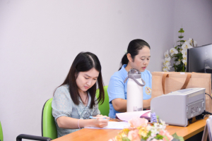 การประชุม คกก.ดำเนินงานการจัดทำแบบประเมินผลความพึงพอใจของผู้รับบริการของพนักงานในสถาบันอุดมศึกษา สายสนับสนุน