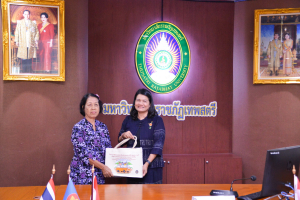 พิธีลงนามต่ออายุสัญญา MOU ระหว่าง มรภ.เทพสตรี กับ STKIP Persada Khatulistiwa ประเทศอินโดนีเซีย