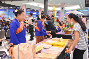 มรภ.เทพสตรี ร่วมกับ เทศบาลตำบลป่าตาล และภาคีเครือข่าย จัดแถลงข่าวการจัดงานเทศกาลโคมลม ครั้งที่ 1