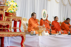 มรภ.เทพสตรี จัดพิธีทำบุญทักษิณา เพื่อถวายเป็นพระราชกุศลและน้อมรำลึกในพระมหากรุณาธิคุณ รัชกาลที่ 9 เนื่องในวันนวมินทรมหาราช