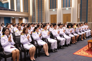 มรภ.เทพสตรี จัดพิธีทำบุญทักษิณา เพื่อถวายเป็นพระราชกุศลและน้อมรำลึกในพระมหากรุณาธิคุณ รัชกาลที่ 9 เนื่องในวันนวมินทรมหาราช