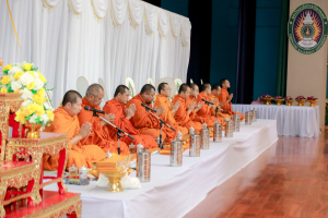 มรภ.เทพสตรี จัดพิธีทำบุญทักษิณา เพื่อถวายเป็นพระราชกุศลและน้อมรำลึกในพระมหากรุณาธิคุณ รัชกาลที่ 9 เนื่องในวันนวมินทรมหาราช