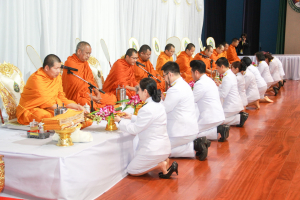 มรภ.เทพสตรี จัดพิธีทำบุญทักษิณา เพื่อถวายเป็นพระราชกุศลและน้อมรำลึกในพระมหากรุณาธิคุณ รัชกาลที่ 9 เนื่องในวันนวมินทรมหาราช