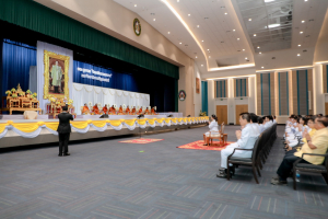 มรภ.เทพสตรี จัดพิธีทำบุญทักษิณา เพื่อถวายเป็นพระราชกุศลและน้อมรำลึกในพระมหากรุณาธิคุณ รัชกาลที่ 9 เนื่องในวันนวมินทรมหาราช