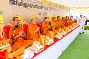 มรภ.เทพสตรี ร่วมพิธีบำเพ็ญกุศลถวายเป็นพระราชกุศล เนื่องในวันนวมินทรมหาราช ณ ศูนย์การทหารปืนใหญ่