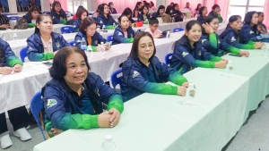 สโมสรเจ้าหน้าที่ มรภ.เทพสตรี จัดศึกษาดูงานและแลกเปลี่ยนองค์ความรู้ด้านการบริหารจัดการงานสโมสรที่มีประสิทธิภาพกับสโมสรเจ้าหน้าที่ มรภ.รำไพพรรณี
