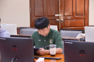 การประชุม คกก.พิจารณาปรับปรุงค่าธรรมเนียมการศึกษา มรท.