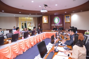 การประชุม คกก.พิจารณาปรับปรุงค่าธรรมเนียมการศึกษา มรท.