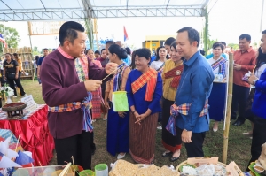 มรภ.เทพสตรี ร่วมกับ เทศบาลตำบลป่าตาล และภาคีเครือข่าย จัดงานเทศกาลโคมลม ครั้งที่ 1