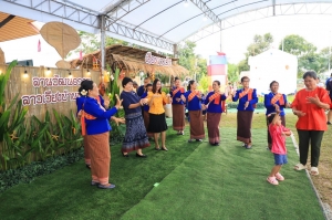 มรภ.เทพสตรี ร่วมกับ เทศบาลตำบลป่าตาล และภาคีเครือข่าย จัดงานเทศกาลโคมลม ครั้งที่ 1