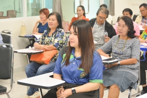 ศูนย์ภาษา จัดโครงการพัฒนาหลักสูตรภาษาอังกฤษเพื่อการสื่อสาร สำหรับบุคคลทั่วไป