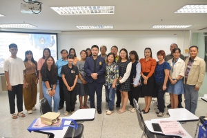 ศูนย์ภาษา จัดโครงการพัฒนาหลักสูตรภาษาอังกฤษเพื่อการสื่อสาร สำหรับบุคคลทั่วไป