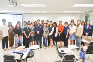 ศูนย์ภาษา จัดโครงการพัฒนาหลักสูตรภาษาอังกฤษเพื่อการสื่อสาร สำหรับบุคคลทั่วไป