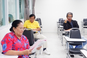 ศูนย์ภาษา จัดโครงการพัฒนาหลักสูตรภาษาอังกฤษเพื่อการสื่อสาร สำหรับบุคคลทั่วไป