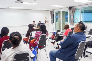 ศูนย์ภาษา จัดโครงการพัฒนาหลักสูตรภาษาอังกฤษเพื่อการสื่อสาร สำหรับบุคคลทั่วไป