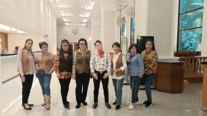 ผู้บริหาร มรภ.เทพสตรี พร้อมด้วย คกก.ส่งเสริมกิจการ มรภ.เทพสตรี ร่วมการประชุมสัมมนา คกก.ส่งเสริมกิจการมหาวิทยาลัยทั่วประเทศ ครั้งที่ 9
