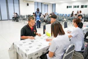 มรภ.เทพสตรี จัดโครงการบริจาคโลหิต ถวายเป็นพระราชกุศลแด่ รัชกาลที่ 9