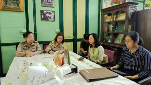 มรภ.เทพสตรี ร่วมหารือกับวังนารายณ์ เตรียมการจัดงานดนตรีในสวน : H.M. Song อว. บรรเลงเพลงของพ่อ เทิดพระเกียรติ ร.9