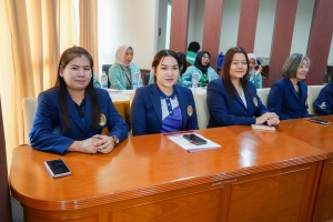 มรภ.กำแพงเพชร และ มรภ.สกลนคร ศึกษาดูงานศูนย์ภาษา และกองพัฒนานักศึกษา สนอ. มรภ.เทพสตรี
