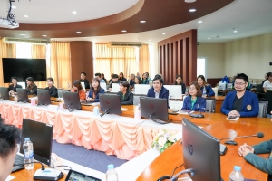 มรภ.กำแพงเพชร และ มรภ.สกลนคร ศึกษาดูงานศูนย์ภาษา และกองพัฒนานักศึกษา สนอ. มรภ.เทพสตรี