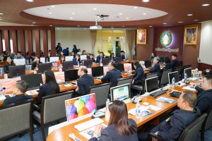 มรภ.กำแพงเพชร และ มรภ.สกลนคร ศึกษาดูงานศูนย์ภาษา และกองพัฒนานักศึกษา สนอ. มรภ.เทพสตรี