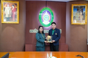 มรภ.กำแพงเพชร และ มรภ.สกลนคร ศึกษาดูงานศูนย์ภาษา และกองพัฒนานักศึกษา สนอ. มรภ.เทพสตรี