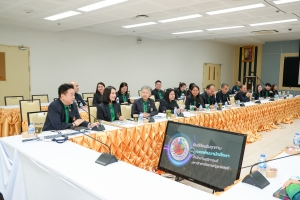 มรภ.กำแพงเพชร และ มรภ.สกลนคร ศึกษาดูงานศูนย์ภาษา และกองพัฒนานักศึกษา สนอ. มรภ.เทพสตรี