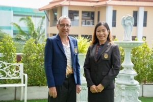 มรภ.กำแพงเพชร และ มรภ.สกลนคร ศึกษาดูงานศูนย์ภาษา และกองพัฒนานักศึกษา สนอ. มรภ.เทพสตรี